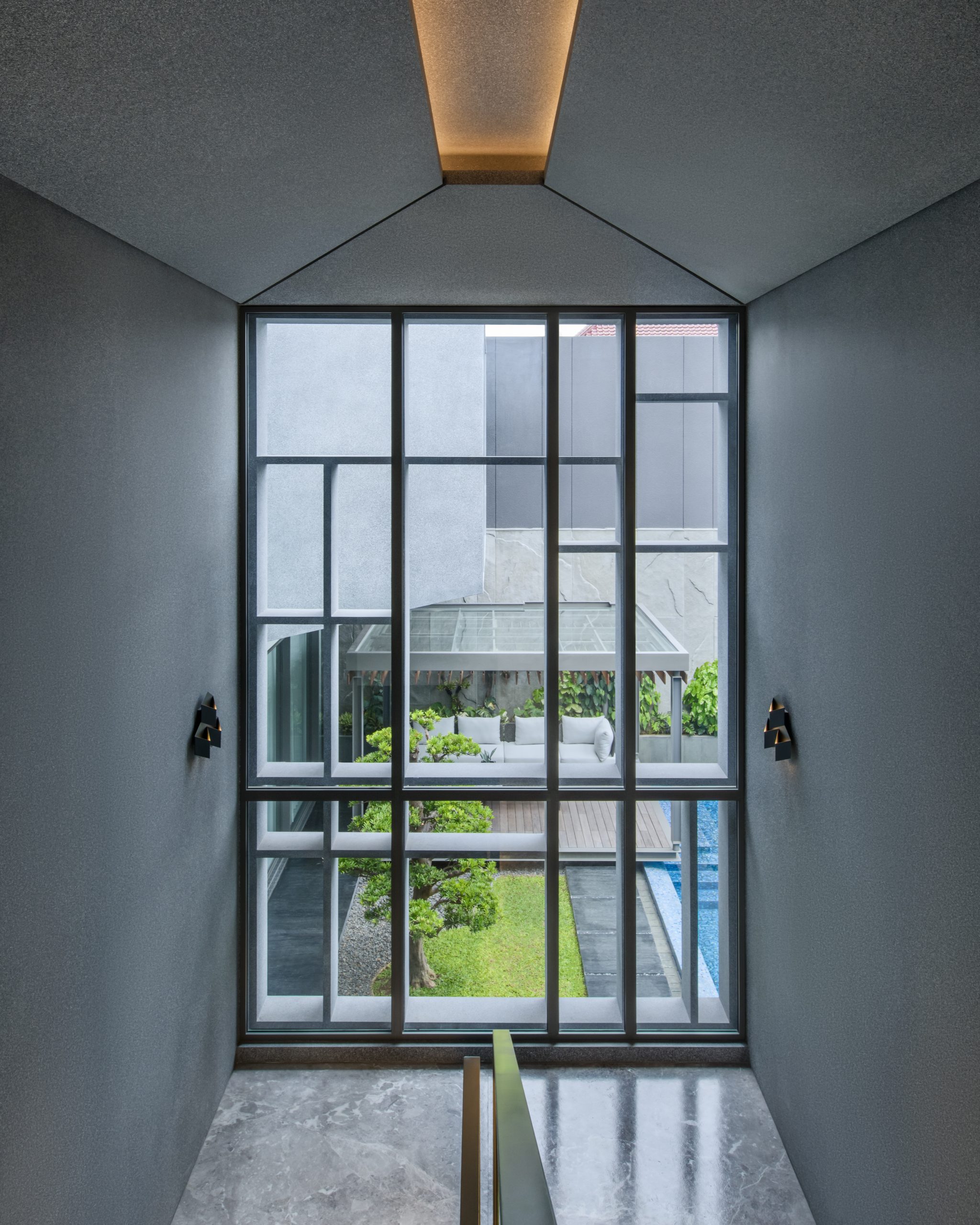 Photo of RJ House